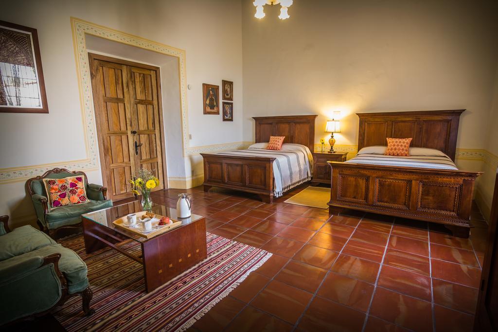 Hacienda Labor De Rivera Hotel Boutique & Eventos Teuchitlan ภายนอก รูปภาพ