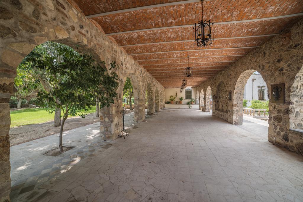Hacienda Labor De Rivera Hotel Boutique & Eventos Teuchitlan ภายนอก รูปภาพ